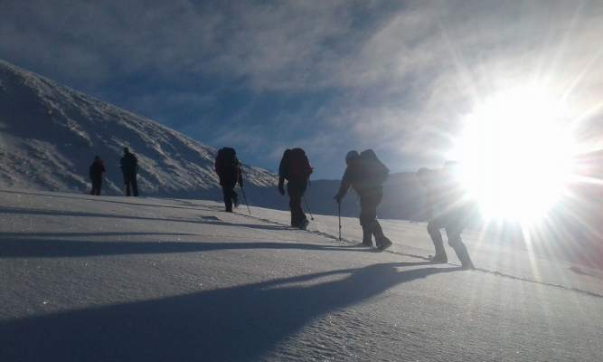 6 Great winter conditions continue #winterskills #wintermountaineering #skitouring #cairngorms #scotland