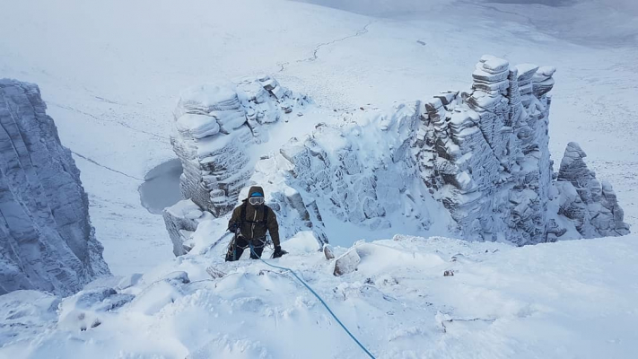8 Improving conditions #winterclimbing #wintermountaineering #winterskills