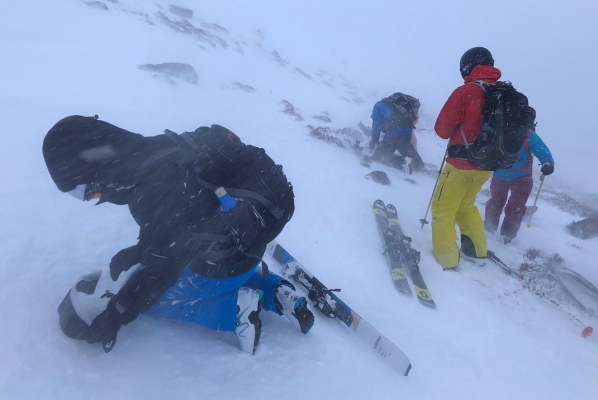 6 Great conditions thanks to Ciara & Dennis! #winterskills #wintermountaineering #skitouring