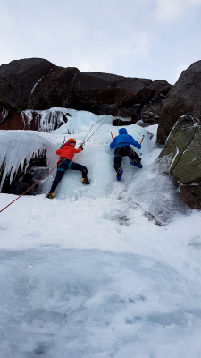 3 Winter Skills & Winter Mountaineering in the Cairngorms