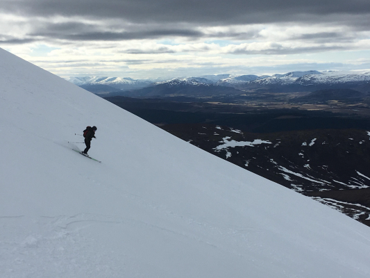 11 The end of a great winter season #winterskills #winterclimbing #skitouring #cairngorms