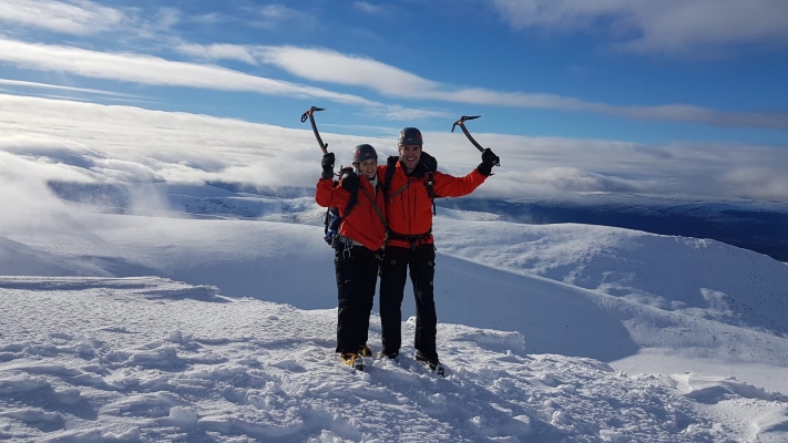 9 Winter draws to a close #winterskills #skitouring #scottishskitouring