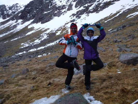 2 Lots of Winter Skills & Mountaineering #winterskills #climbing #courses #introduction #cairngorms #Scotland