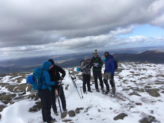 0 Spring in the air, but winter is still clinging on! #winterskills #wintermountaineering #hillwalking