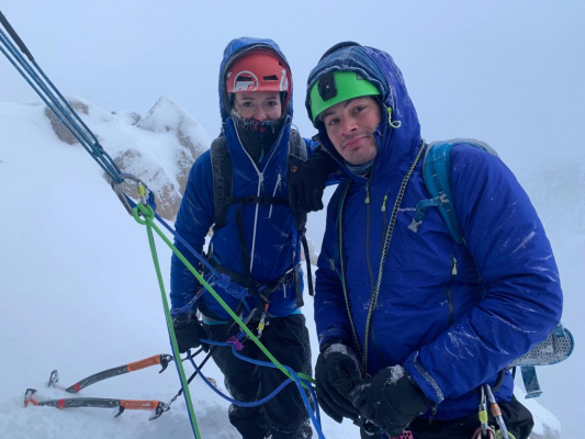 0 Improving conditions #winterclimbing #wintermountaineering #winterskills