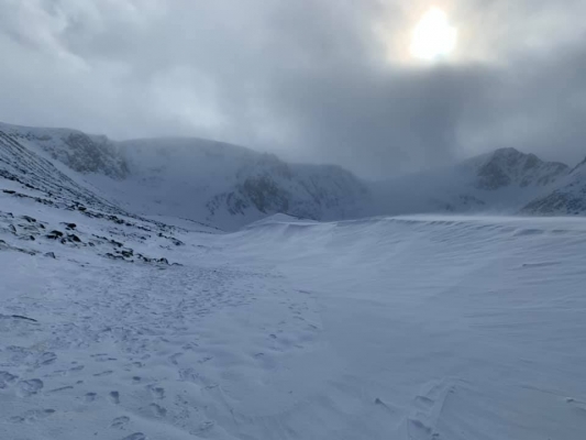 3 Great conditions thanks to Ciara & Dennis! #winterskills #wintermountaineering #skitouring
