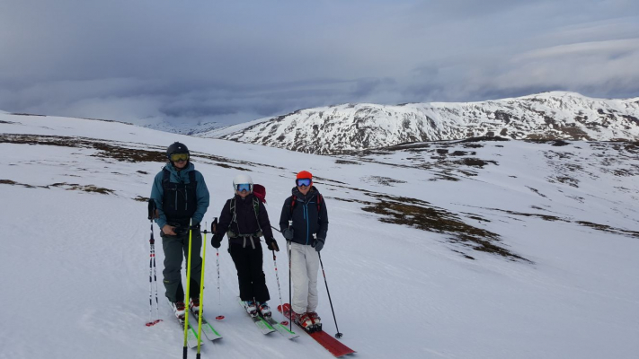 6 Mixed weather but good mountain conditions. #winterskills #skitouring #winterclimbing #cairngorms #scotland